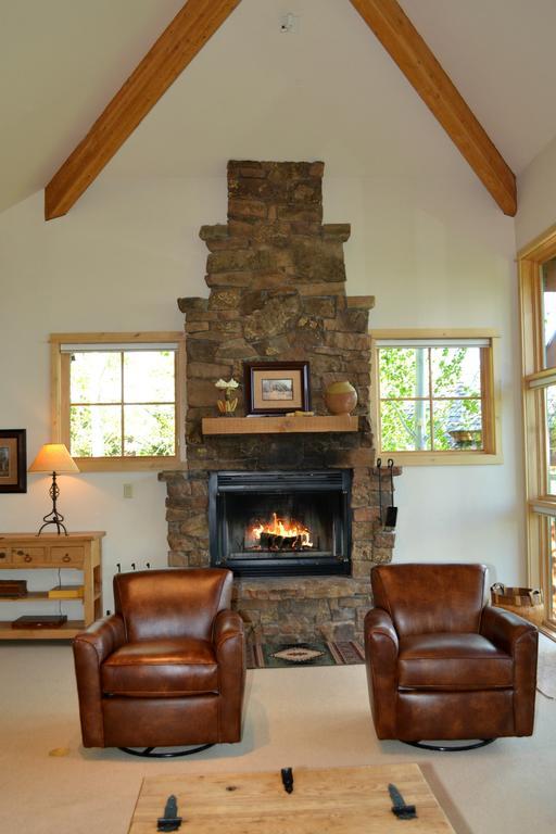 Moose Creek Townhomes By Jackson Hole Real Estate Company เทตันวิลเลจ ห้อง รูปภาพ